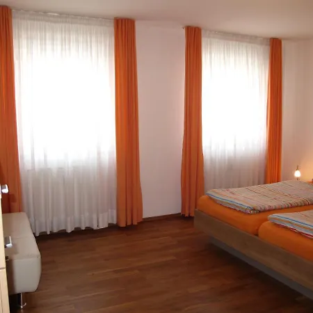 Schuster Apartment *